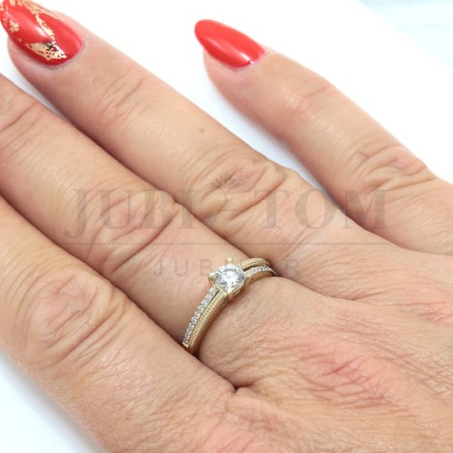 Pierścionek z cyrkoniami Swarovski