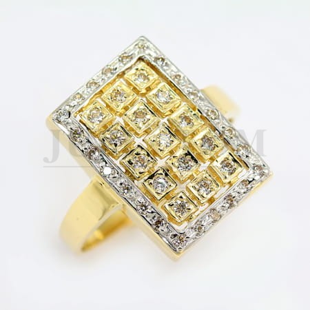 Prostokątny pierścionek z cyrkoniami