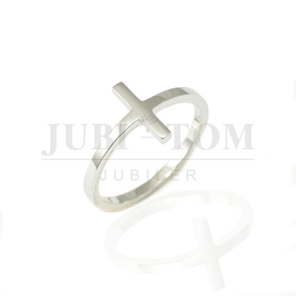 Złoty pierścionek z krzyżykiem