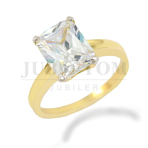 Pierscionek z prostokątną cyrkonią