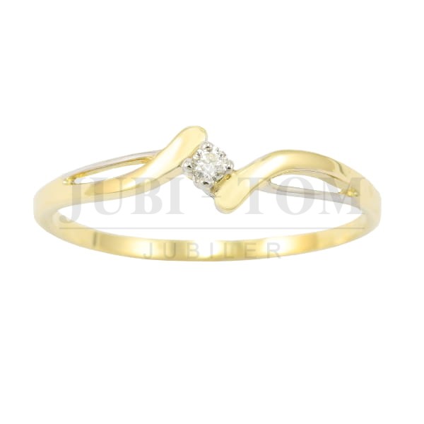 Księżniczkowy pierscionek z brylantem 0,03 ct