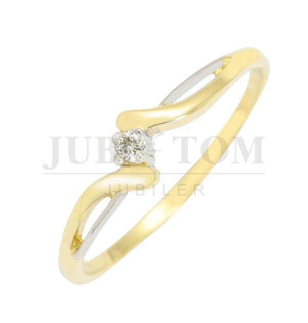 Księżniczkowy pierscionek z brylantem 0,03 ct