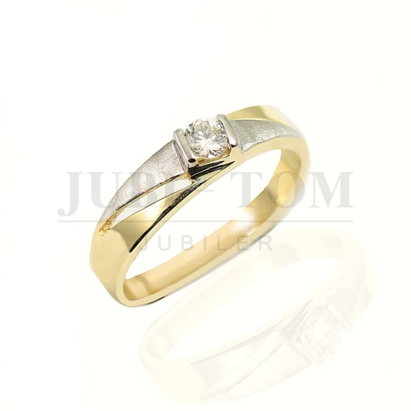 Pierscionek z brylantem 0,13 ct