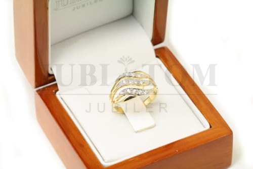 Pierścionek z cyrkoniami Swarovski