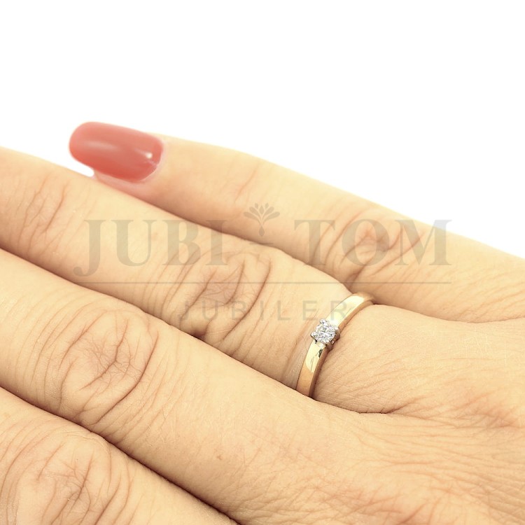 Pierścionek z brylantem 0,09 ct G/VS1