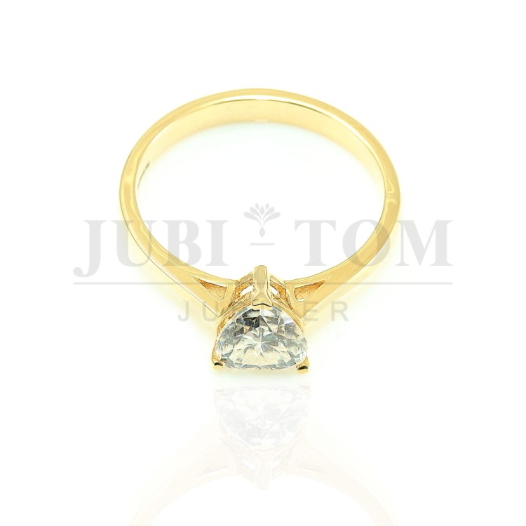 Pierścionek z moissanitem w kształcie serca