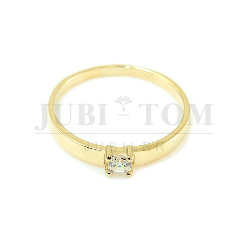 Pierścionek z  cyrkonią  Swarovski oprawiona w kwadrat p.585