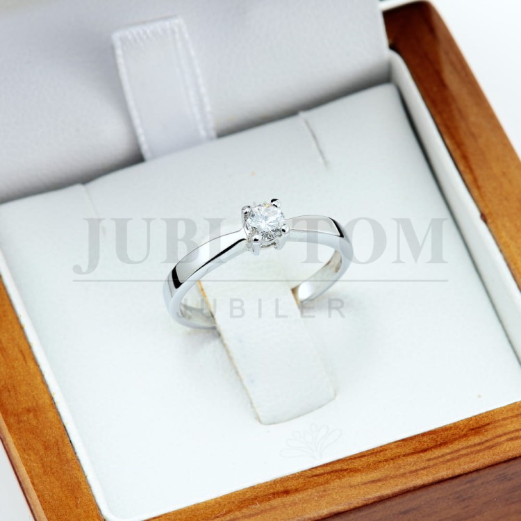 Pierścionek z brylantem -0,21ct VVs/G p.585
