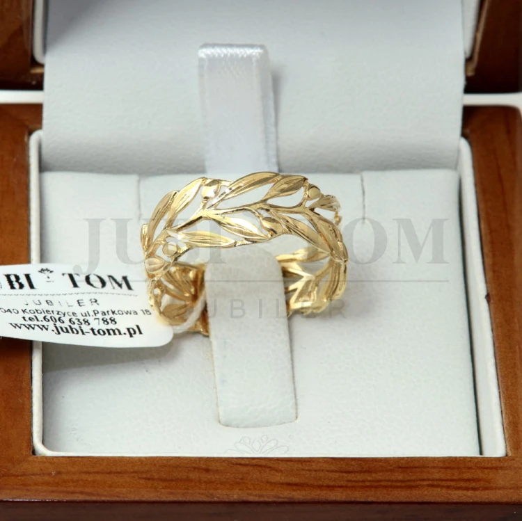 Ażurowy  pierścionek liście a'la obrączka